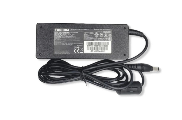 Cargador Toshiba 8